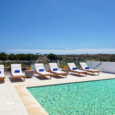 Вилла Ocean Marina, Panoramic And Heatable Pool By Dreamvillasalbufeira *