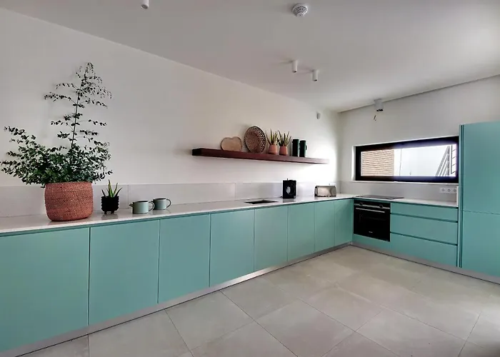 Ocean Marina, Panoramic And Heatable Pool By Dreamvillasalbufeira Villa